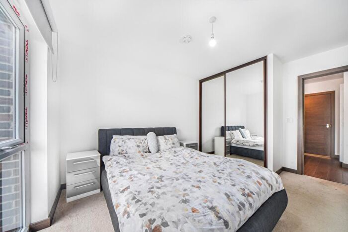 1 Bedroom Flat To Rent In Abbey Road, Barking, London, IG11