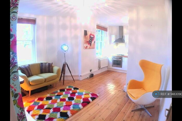 1 Bedroom Flat To Rent In Thornhill Road, Islington, N1