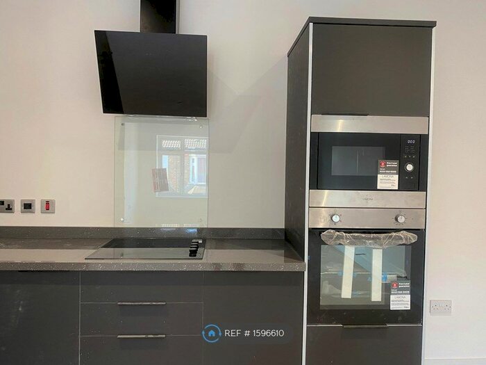 1 Bedroom Flat To Rent In Marlborough Club, Hull, HU5