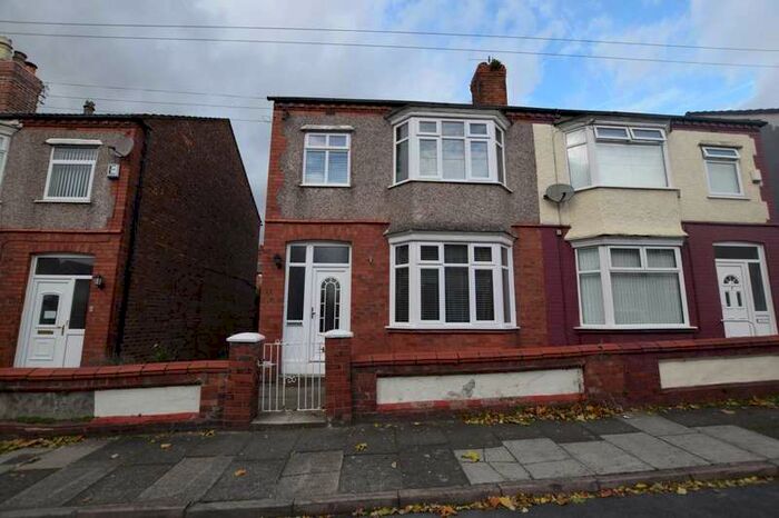 3 Bedroom Semi-Detached House To Rent In College Drive, Bebington, CH63