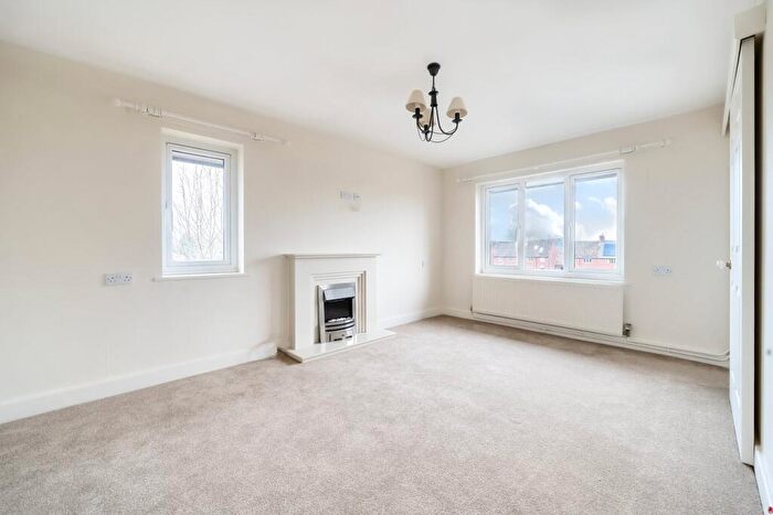 1 Bedroom Retirement Property For Sale In Knights Lane, Tiddington, Stratford-upon-Avon, CV37