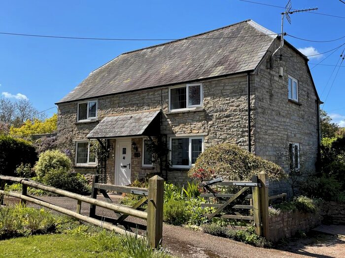 2 Bedroom Cottage For Sale In Stocks Lane, North Wootton, BA4