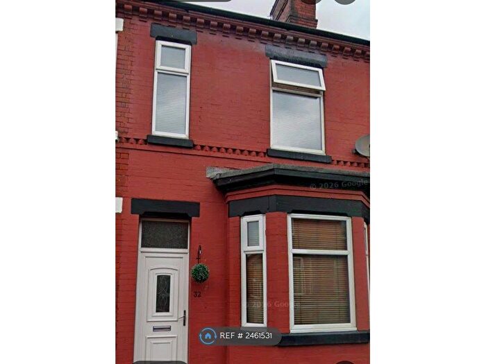 3 Bedroom Terraced House To Rent In Grange St, Salford, M6