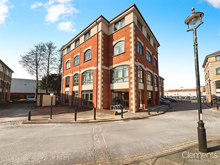 1 Bedroom Apartment To Rent In Kensington House, Corner Hall, Hemel Hempstead, HP3