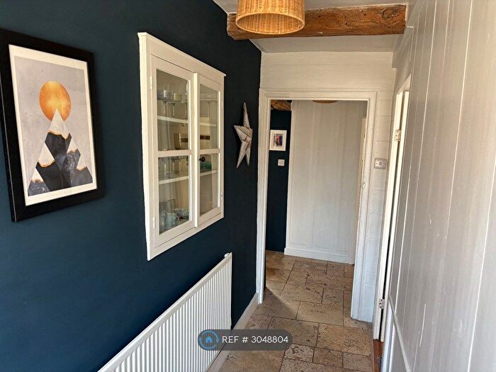 3 Bedroom Semi-Detached House To Rent In High St, Wallingford, OX10