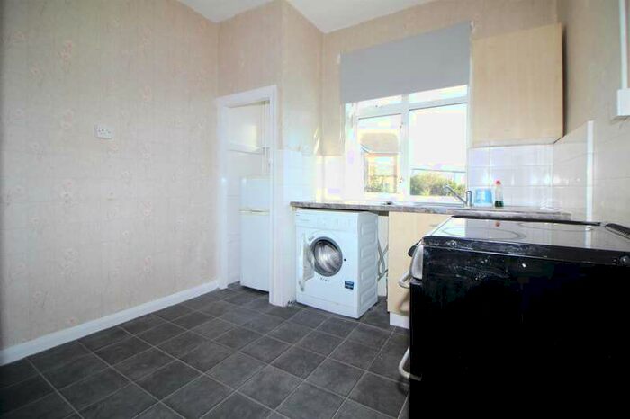 1 Bedroom Flat To Rent In Green Street, Enfield, EN3
