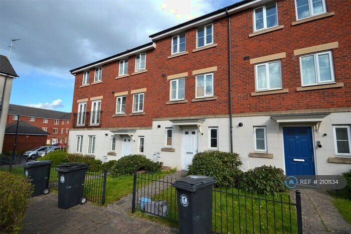 4 Bedroom Terraced House To Rent In Beatrix Place, Horfield, Bristol, BS7