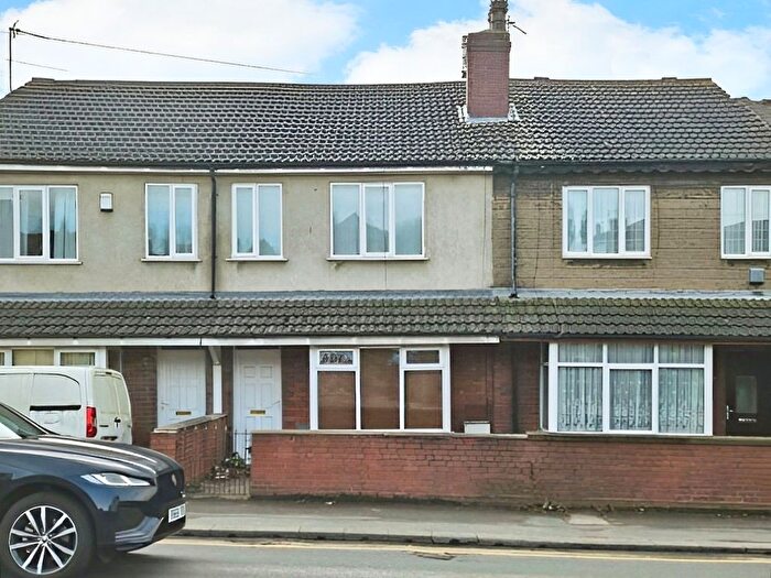 3 Bedroom Terraced House To Rent In Front Street, Castleford, West Yorkshire, WF10