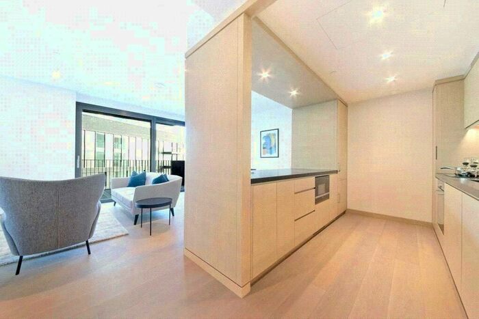 1 Bedroom Apartment To Rent In Legacy Building, Embassy Gardens, Nine Elms, SW11