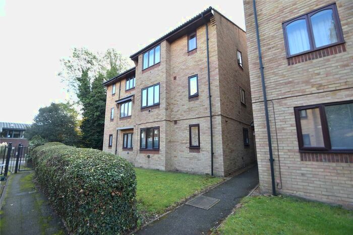 1 Bedroom Flat To Rent In Ludford Close, Croydon, CR0