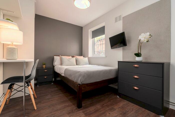 7 Bedroom Flat To Rent In *£ Pppw* Church Street, Lenton, NG7