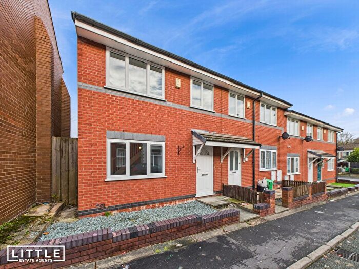 3 Bedroom End Of Terrace House For Sale In Fidler Street, St. Helens, WA10