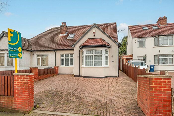 4 Bedroom Semi-Detached House To Rent In Wood End Lane, Northolt, UB5