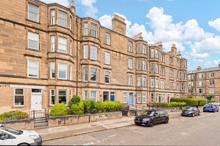 2 Bedroom Flat To Rent In Falcon Road, Morningside, Edinburgh, EH10