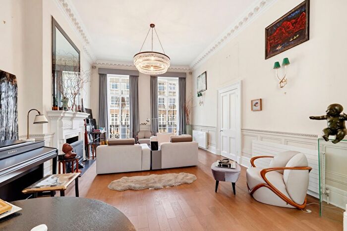 4 Bedroom Terraced House To Rent In Wilton Crescent, Knightsbridge, SW1X