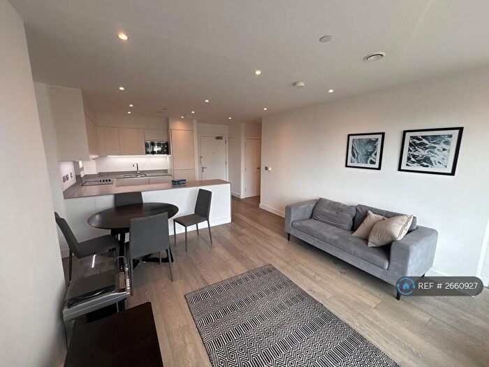 1 Bedroom Flat To Rent In Royal Captain Court, London, E14