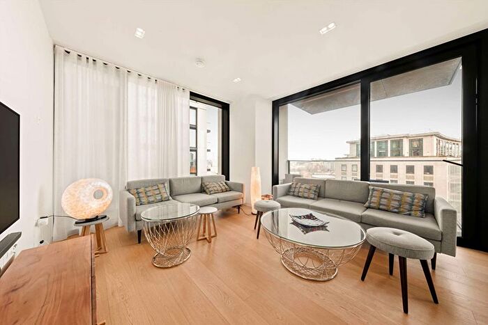 1 Bedroom Flat To Rent In Casson Square, South Bank, SE1