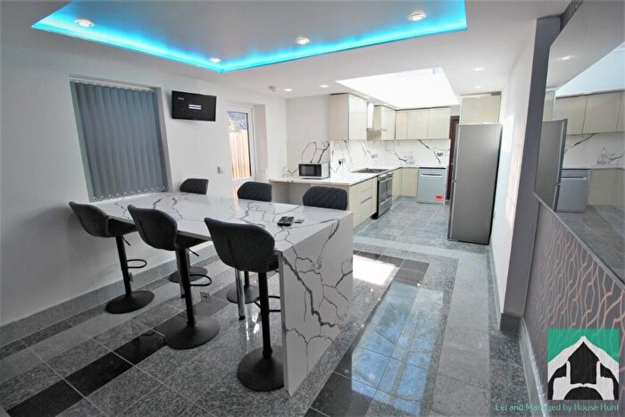 6 Bedroom Terraced House To Rent In Teignmouth Road, Birmingham, B29