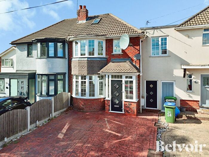 3 Bedroom Semi Detached House For Sale In Mounts Road, Wednesbury, Wednesbury, WS10