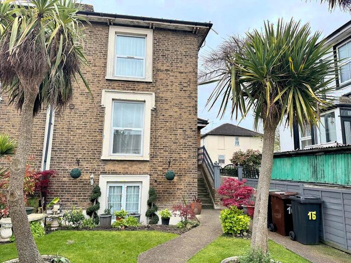 1 Bedroom Flat To Rent In Albion Terrace, Gravesend, Kent, DA12