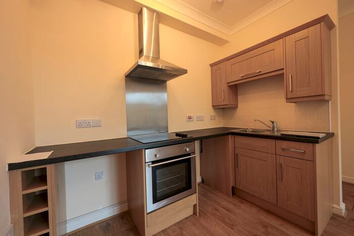 2 Bedroom Flat To Rent In Edgcumbe Road, Roche, St Austell, PL26