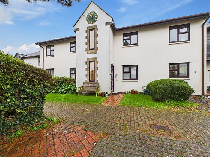 2 Bedroom Flat For Sale In Town Farm Court, Braunton, EX33