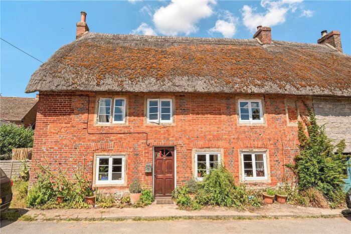 3 Bedroom Semi Detached House For Sale In East Kennett, Marlborough, Wiltshire, SN8