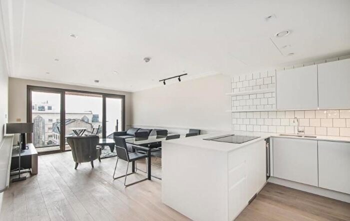 2 Bedroom Flat For Sale In Queens Wharf, Crisp Road, Hammersmith, London, W6