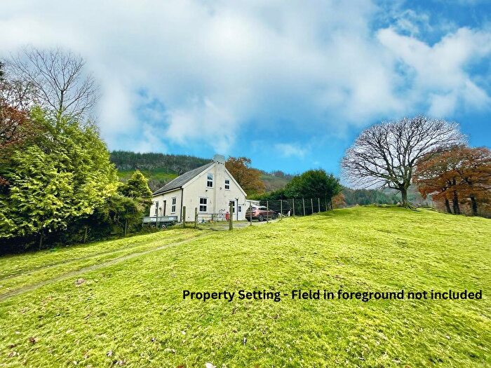 3 Bedroom Detached House For Sale In Nant Bwlch Yr Haiarn, Trefriw, LL27