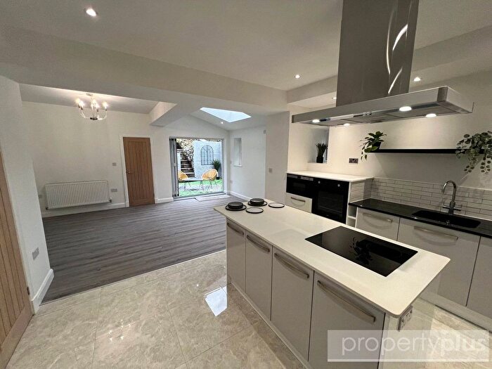 3 Bedroom Terraced House To Rent In Ynyswen Road, Ynyswen Road Treorchy, Treorchy, CF42