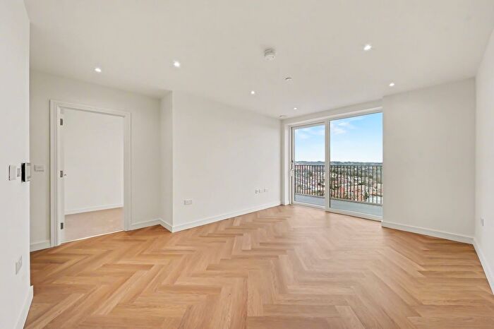 2 Bedroom Flat To Rent In Lindley House, Henshaw Parade, The Hyde, London, NW9