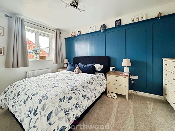 3 Bedroom Semi-Detached House For Sale In Oxford Street, Thorne, Doncaster, DN8