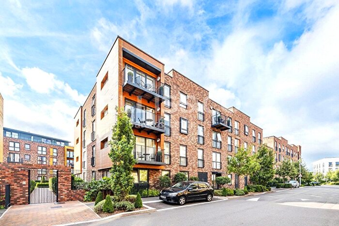 1 Bedroom Flat To Rent In Madeleine Court, Letchworth Road, Stanmore, HA7