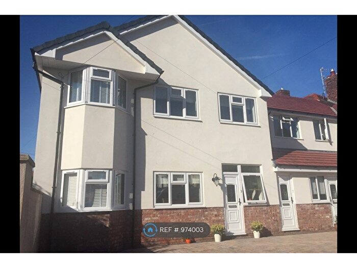 2 Bedroom Flat To Rent In Church Road, West Kirby, Wirral, CH48
