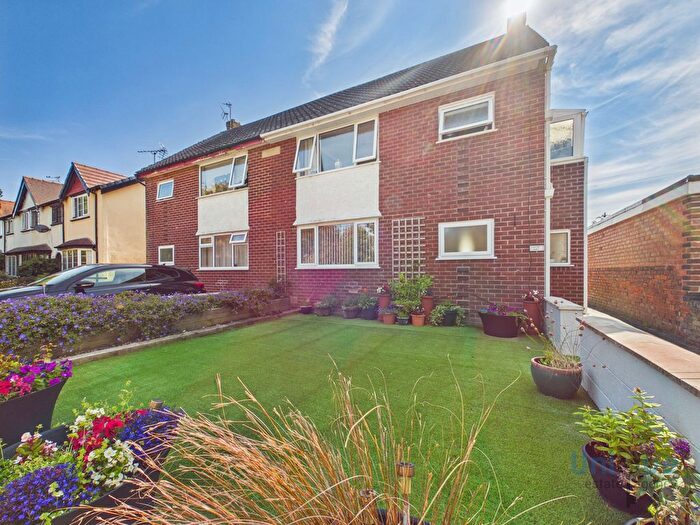 1 Bedroom Flat For Sale In Anslow Court, Lytham St. Annes, FY8