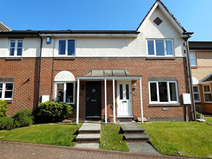 2 Bedroom Terraced House For Sale In Hazeldene Court, Tynemouth, NE30
