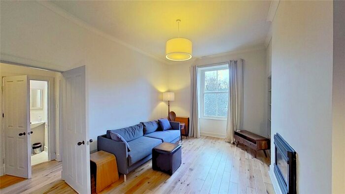 1 Bedroom Flat To Rent In Canon Street, Edinburgh, Midlothian, EH3