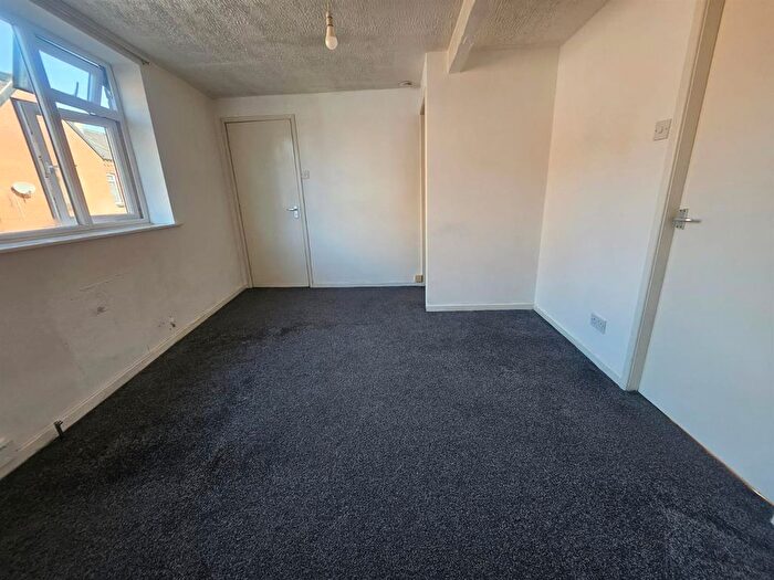 1 Bedroom Flat To Rent In Chorley Old Road, Bolton, BL1
