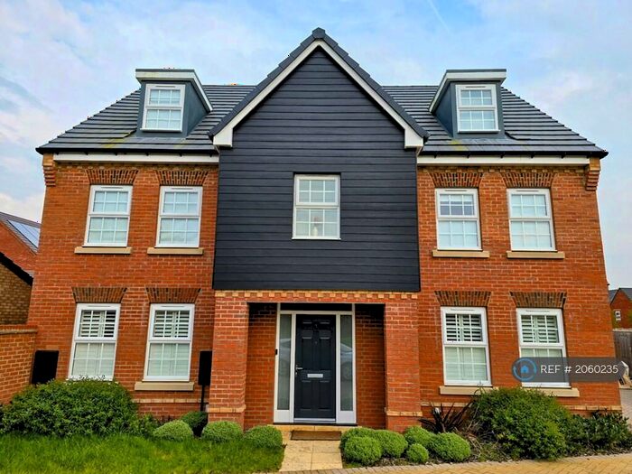5 Bedroom Detached House To Rent In Maia Way, Milton Keynes, MK11