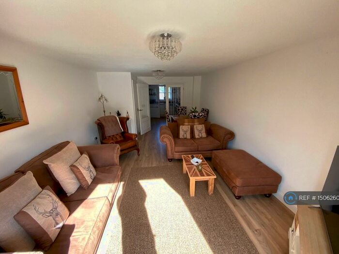 2 Bedroom End Of Terrace House To Rent In Butchers Mews, Laneham, Retford, DN22