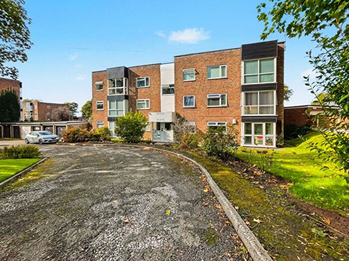 2 Bedroom Flat For Sale In Wellbank, Lowther Road, Prestwich, M25