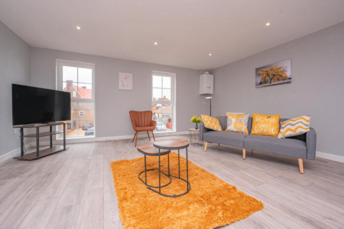 1 Bedroom Apartment To Rent In Queen Street, Kettering, NN16