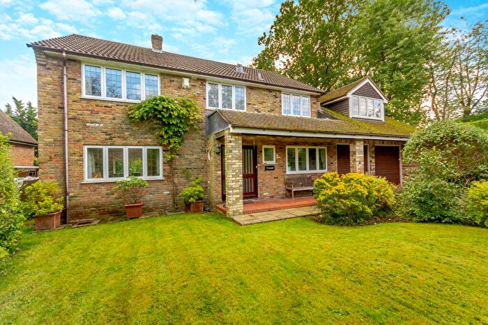5 Bedroom Detached House For Sale In Chenies Avenue, Amersham, HP6