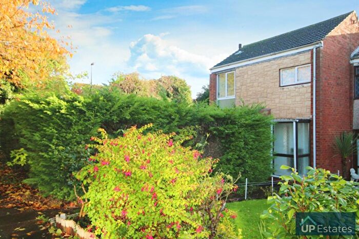 2 Bedroom End Of Terrace House To Rent In Fairbanks Close, Coventry, CV2