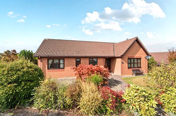 3 Bedroom Bungalow For Sale In Tai Ar Y Bryn, Builth Wells, Powys, LD2