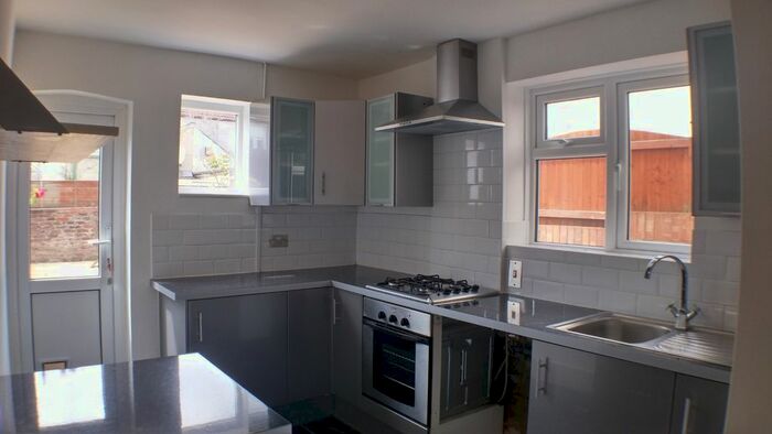 3 Bedroom Terraced House To Rent In Carnarvon Road, Portsmouth, Hampshire, PO2