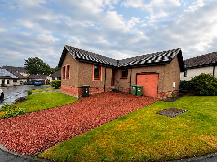 3 Bedroom Detached Bungalow To Rent In Newmiln Road, Perth, PH1