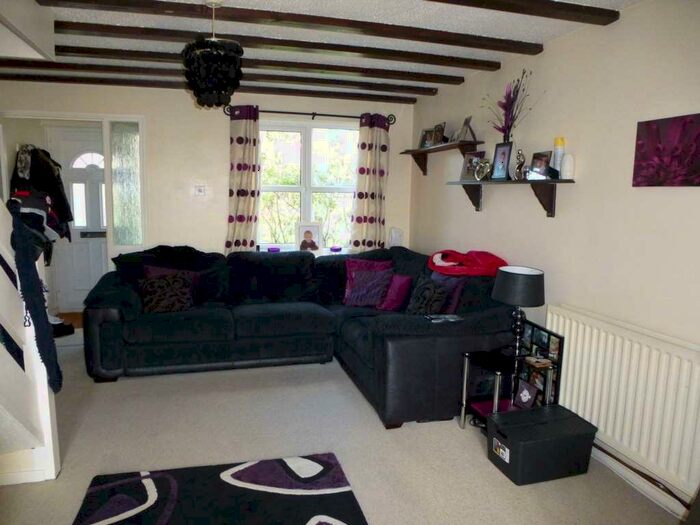 2 Bedroom House To Rent In Chilcombe Way, Lower Earley, RG6