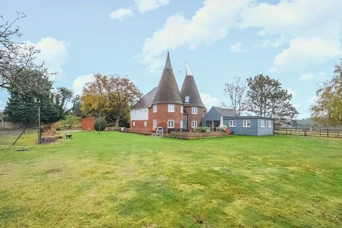 8 Bedroom Detached House To Rent In Collier Street, Tonbridge, TN12