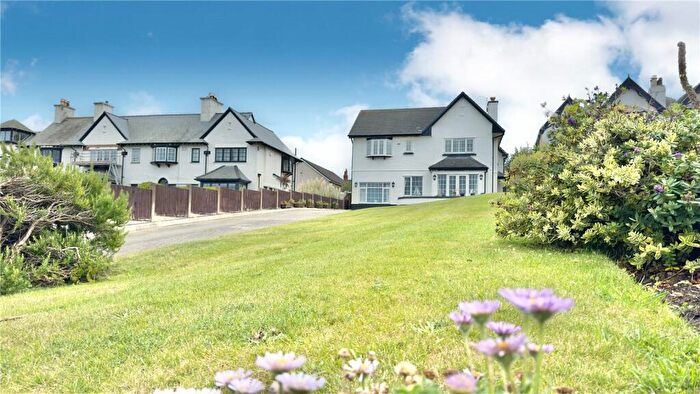 4 Bedroom Detached House For Sale In North Parade, Hoylake, Wirral, CH47